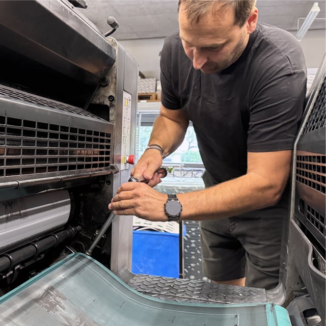 Inspection of the printing machine Pre-purchase Inspection of the printing machine